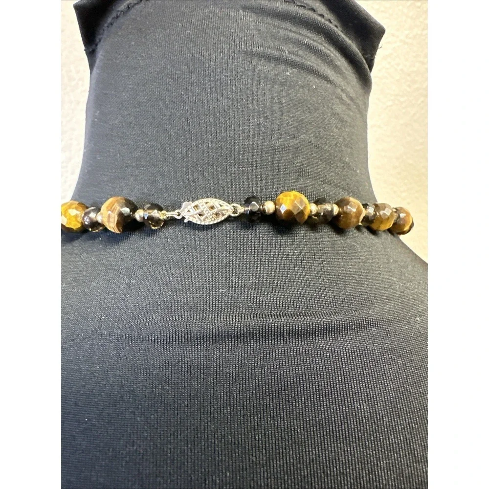 VTG  High Quality Tigers Eye Necklace Knotted In 10k Gold Clasp & Spacers EUC
